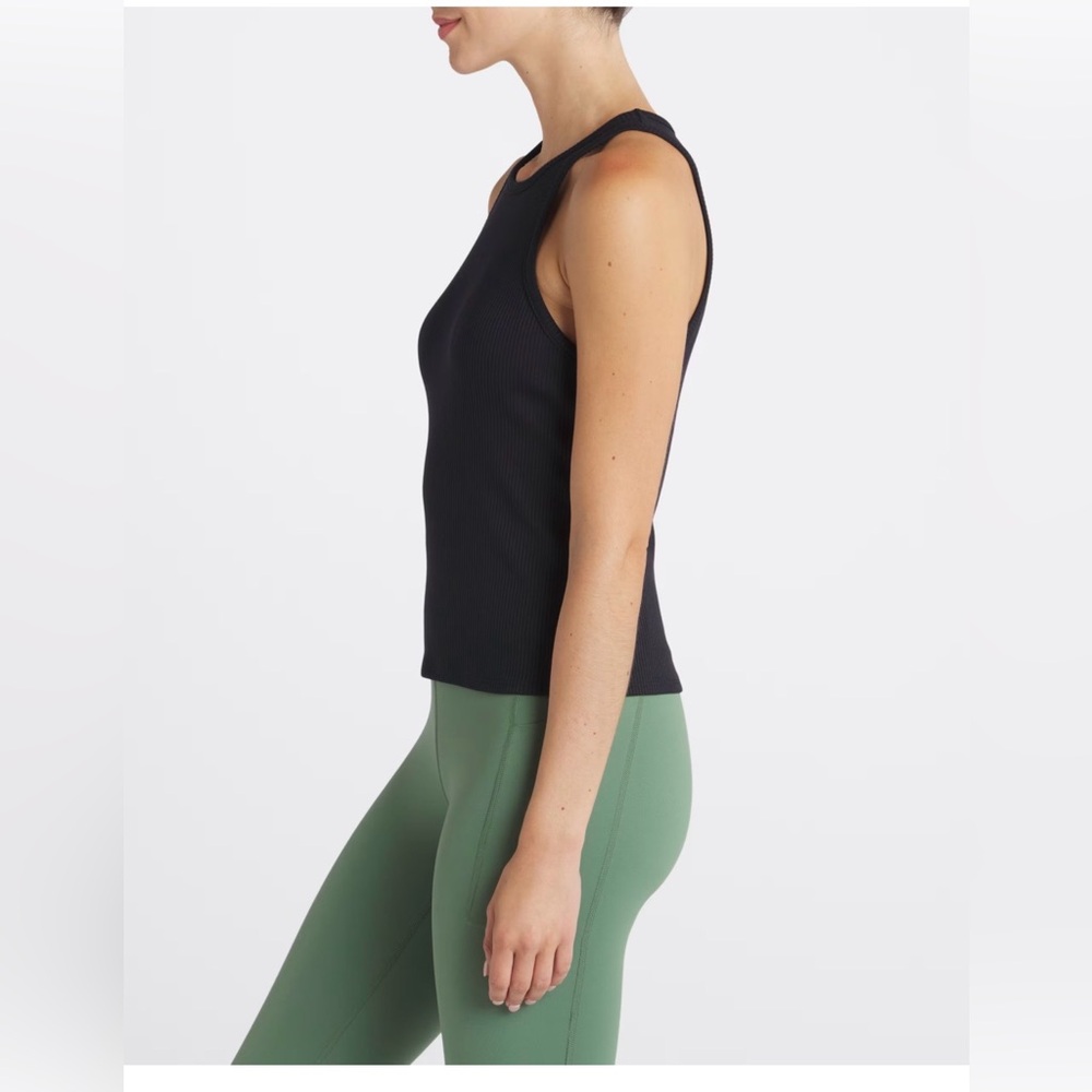 NWT ❤️BEYOND YOGA, ELEVATED ACTIVEWEAR❤️ Formation Black Tank Top - Picture 4 of 16